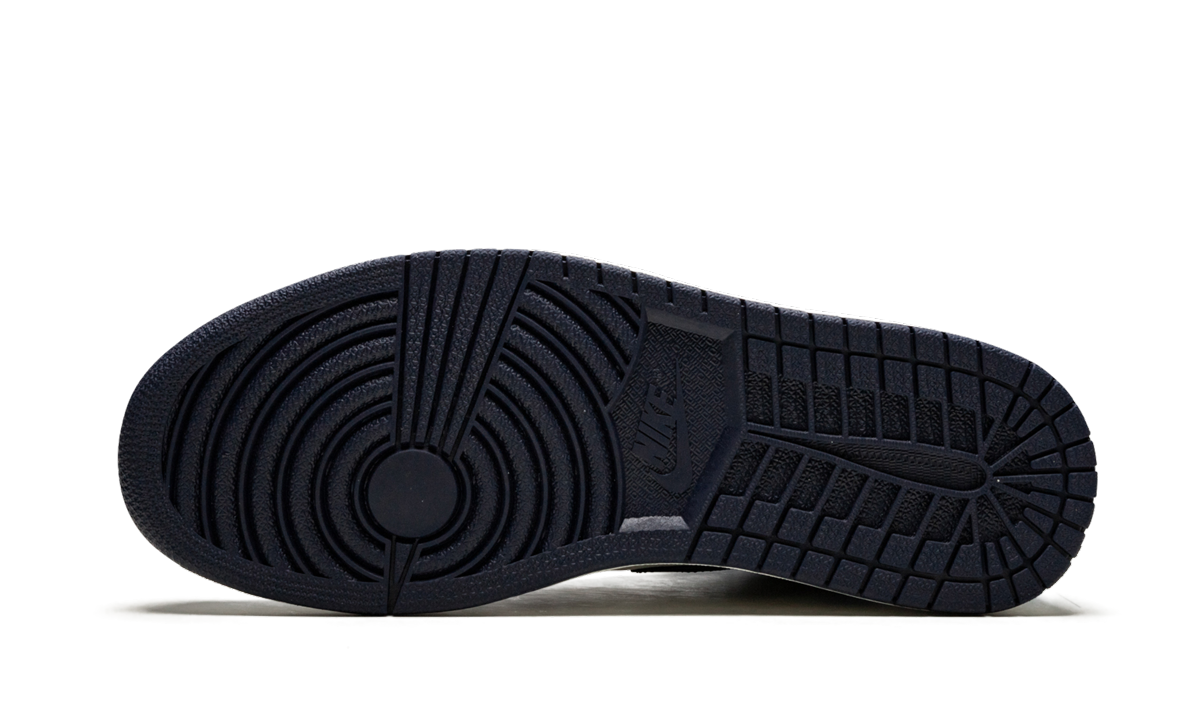 Air Jordan 1 Retro High OG "Obsidian/University Blue" 555088 140