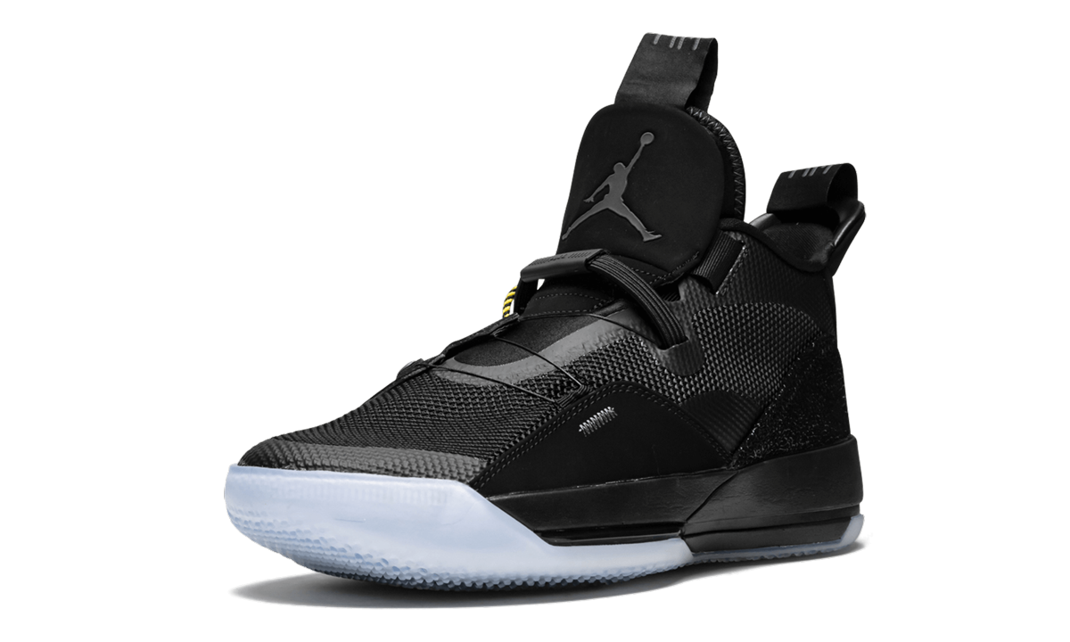Air Jordan 33 "Utility Blackout"