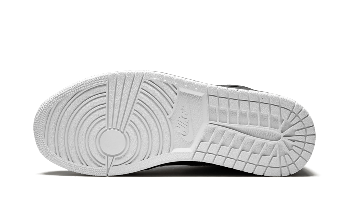 Air Jordan 1 Retro High OG 555088 002