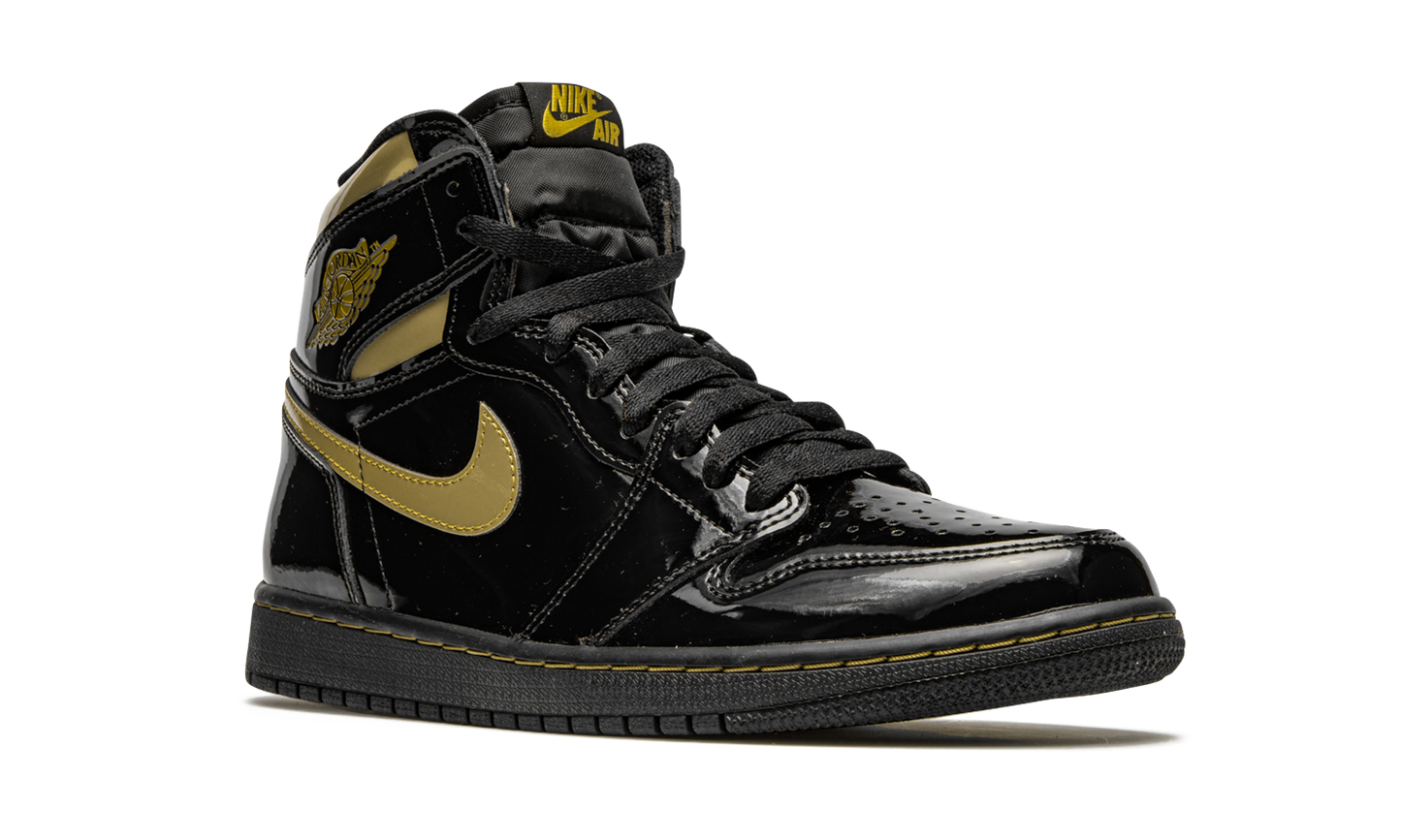 Air Jordan 1 Retro High OG "Black Metallic Gold" 555088 032