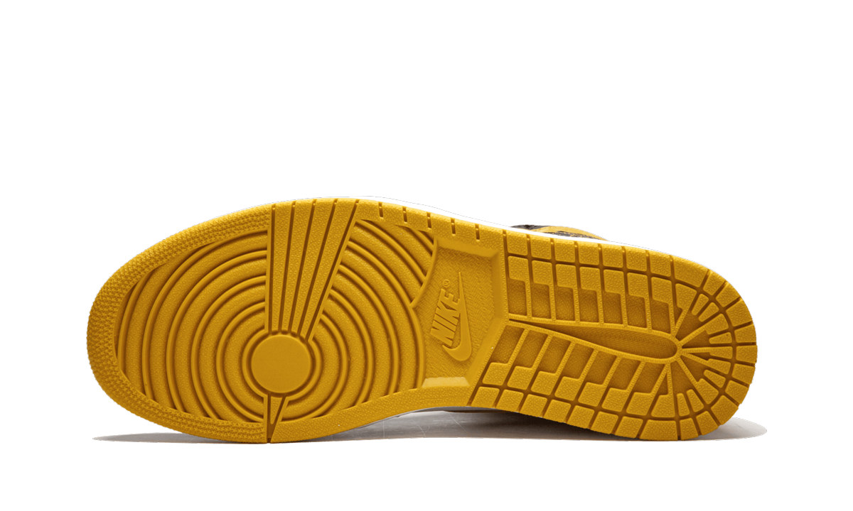 Air Jordan 1 Retro High OG "Yellow Ochre" 555088 109