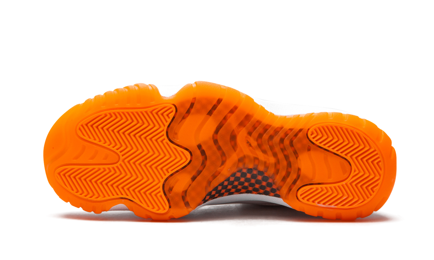 AIR JORDAN 11 LOW WMNS "Bright Citrus" AH7860 139