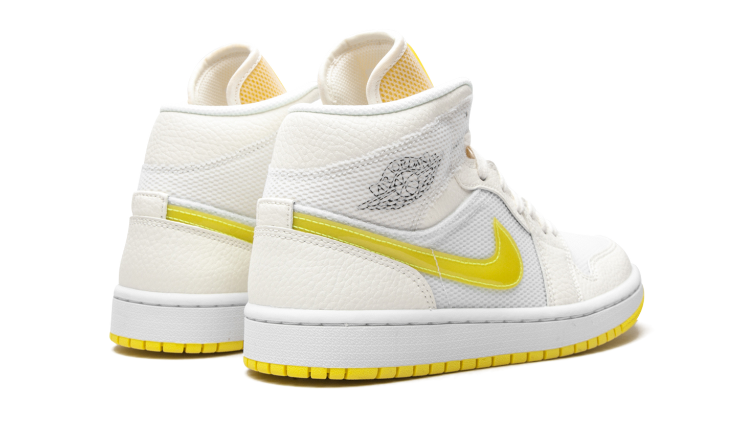 AIR JORDAN 1 MID SE WMNS "Voltage Yellow" DB2822 107
