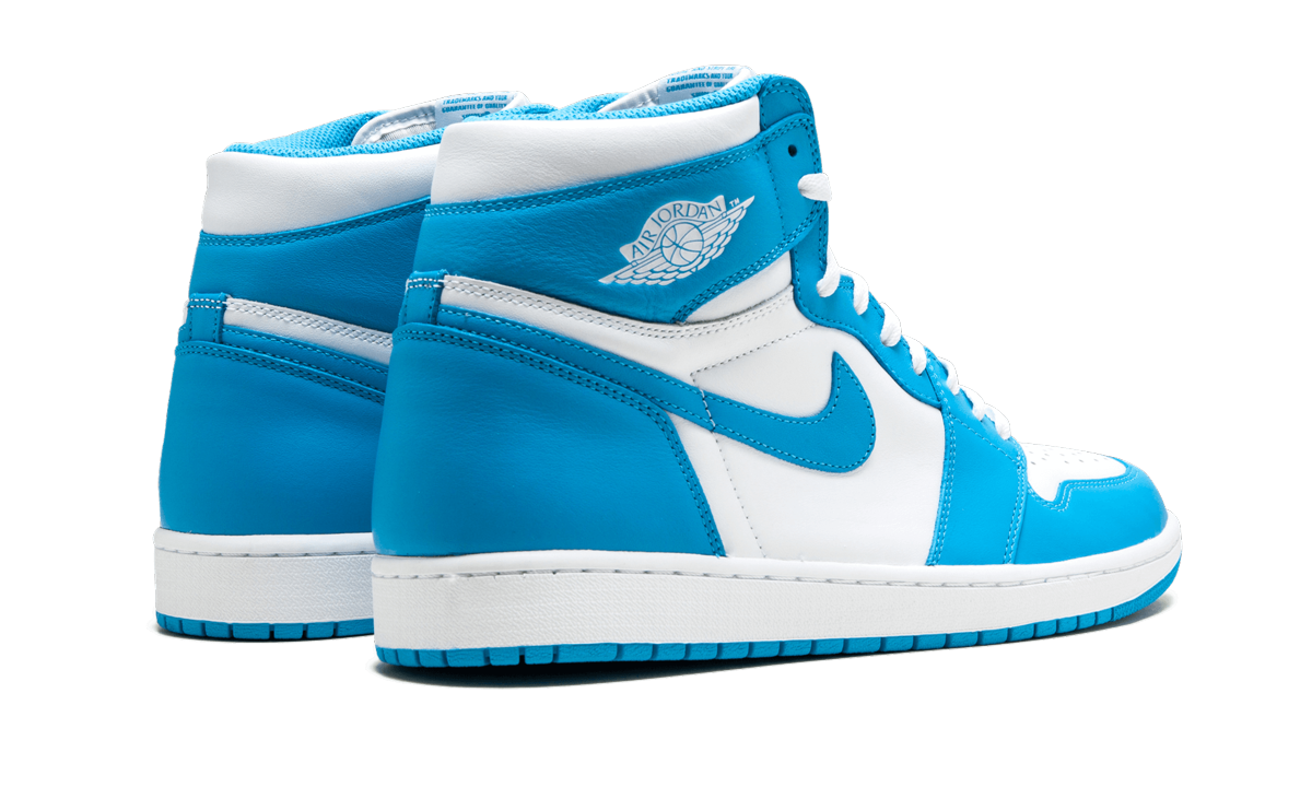 Air Jordan 1 Retro "UNC" 555088 117