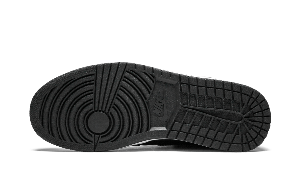 Air Jordan 1 Retro High OG "Shadow 2013" 555088 014