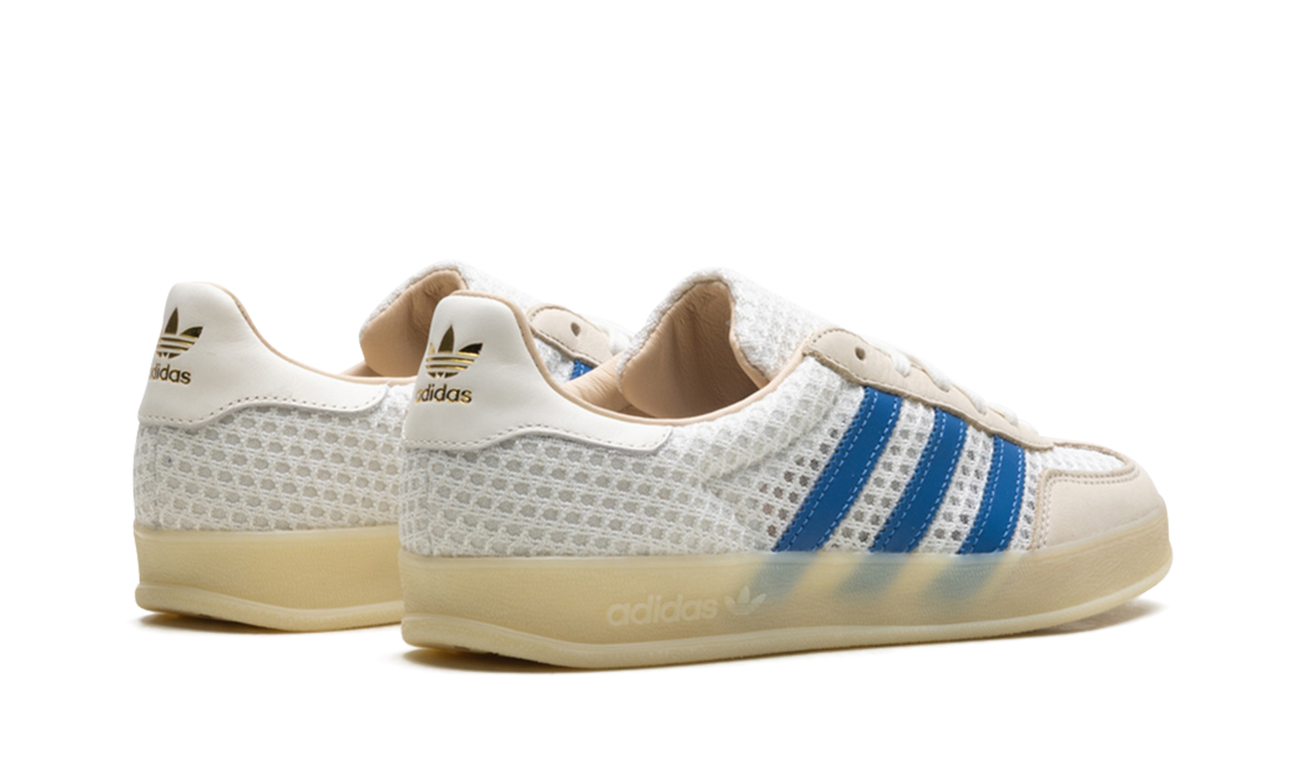 Gazelle Indoor "Off White Focus Blue"
