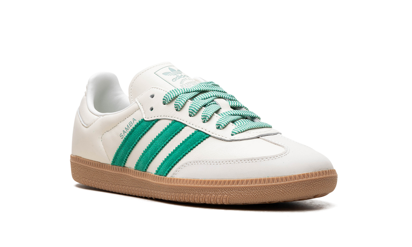 Samba WMNS "Off White Court Green"
