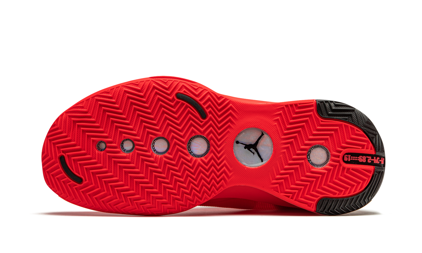 Air Jordan XXXIV "Infrared 23" AR3240 600