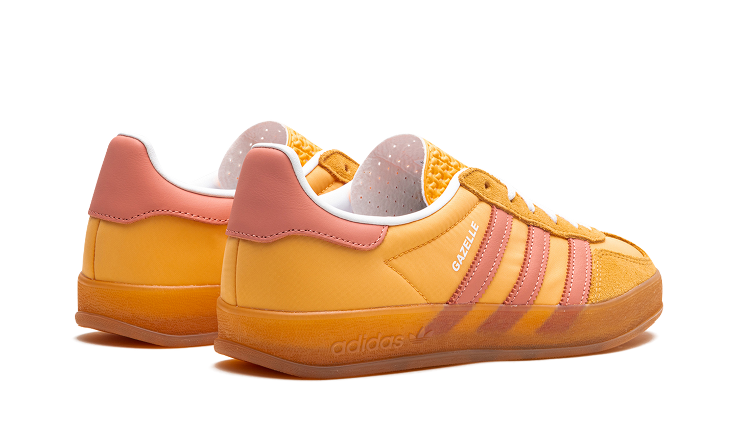 Gazelle Indoor WMNS "Semi Spark Clay"