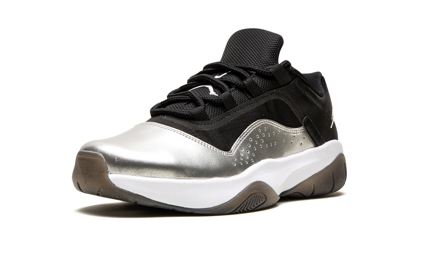 AIR JORDAN 11 CMFT LO WMNS DV2629 001