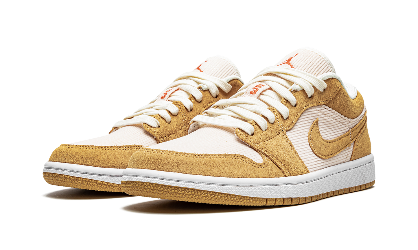 AIR JORDAN 1 LO SE WMNS "Corduroy & Suede" DH7820 700