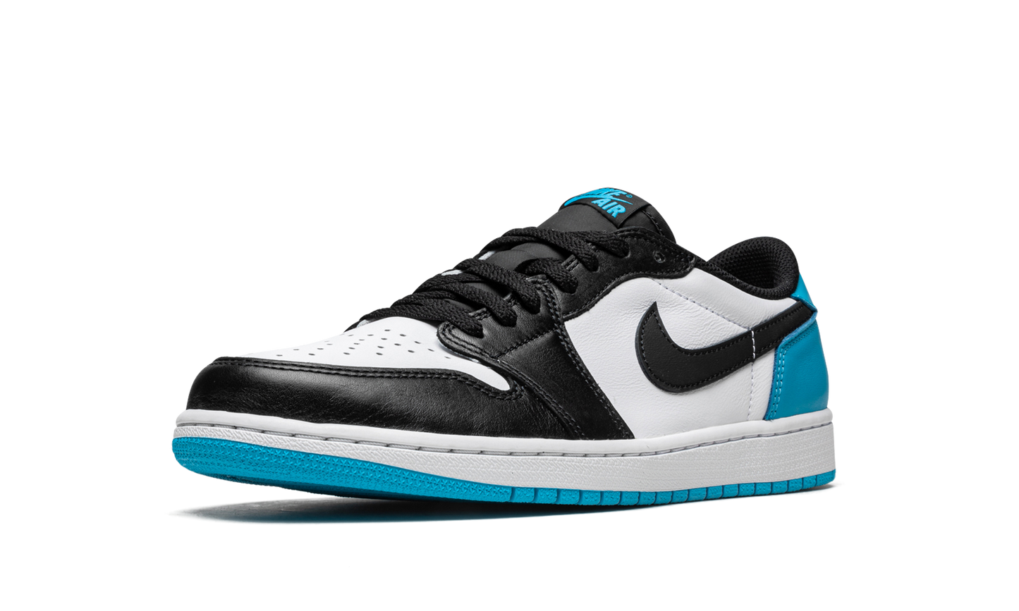 Air Jordan 1 Low OG "UNC" CZ0790 104