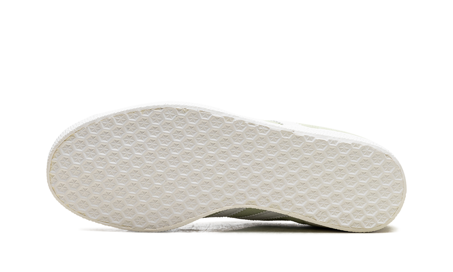 Gazelle WMNS "Semi Green Spark"