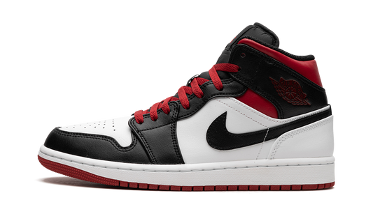 Air Jordan 1 Mid "Gym Red Black Toe" DQ8426 106