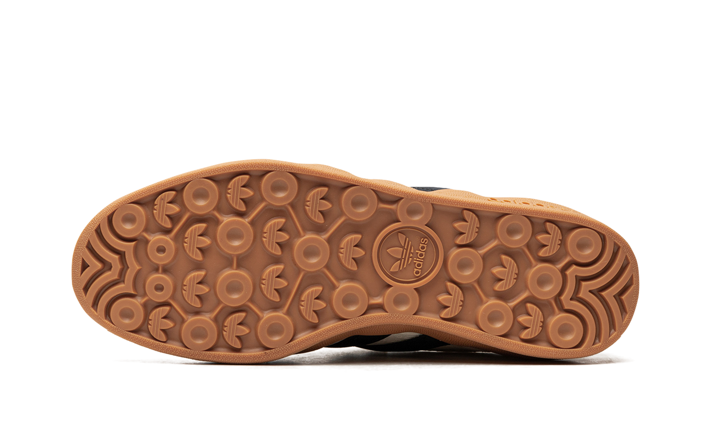 GAZELLE INDOOR "Dorophy Tang"