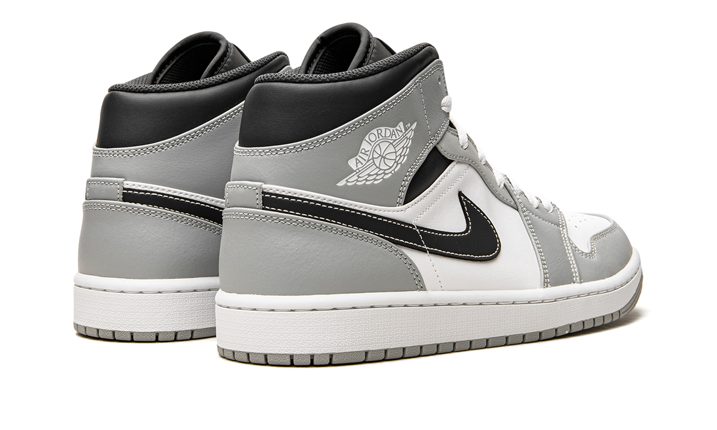 Air Jordan 1 Mid "Light Smoke Grey 2.0" 554724 078