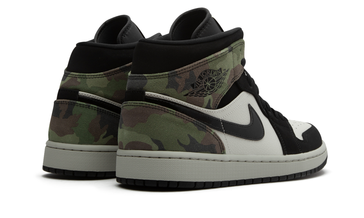 Air Jordan 1 Mid "Camo"