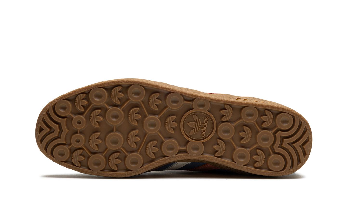 Gazelle Indoor "Pink Sand"