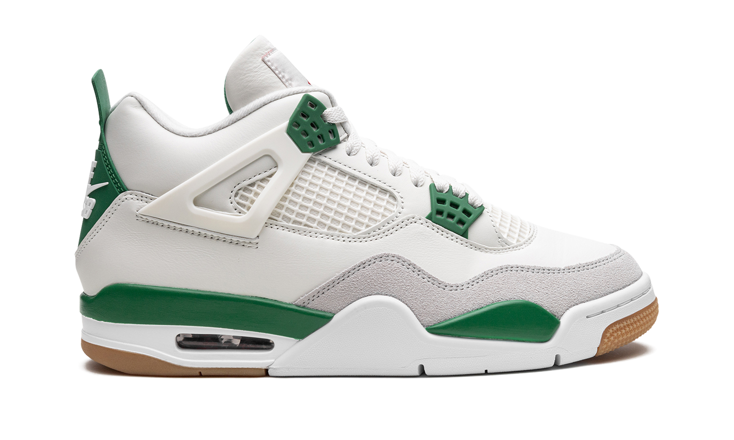 Air Jordan 4 Retro SB "Pine Green" DR5415 103