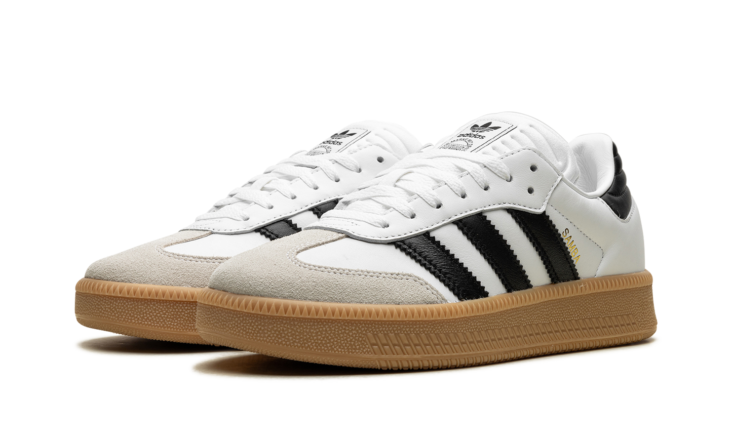 Samba XLG "White / Black"