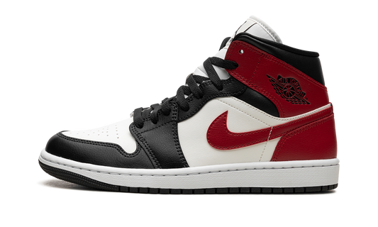 AIR JORDAN 1 MID WMNS "Black Toe" BQ6472 160