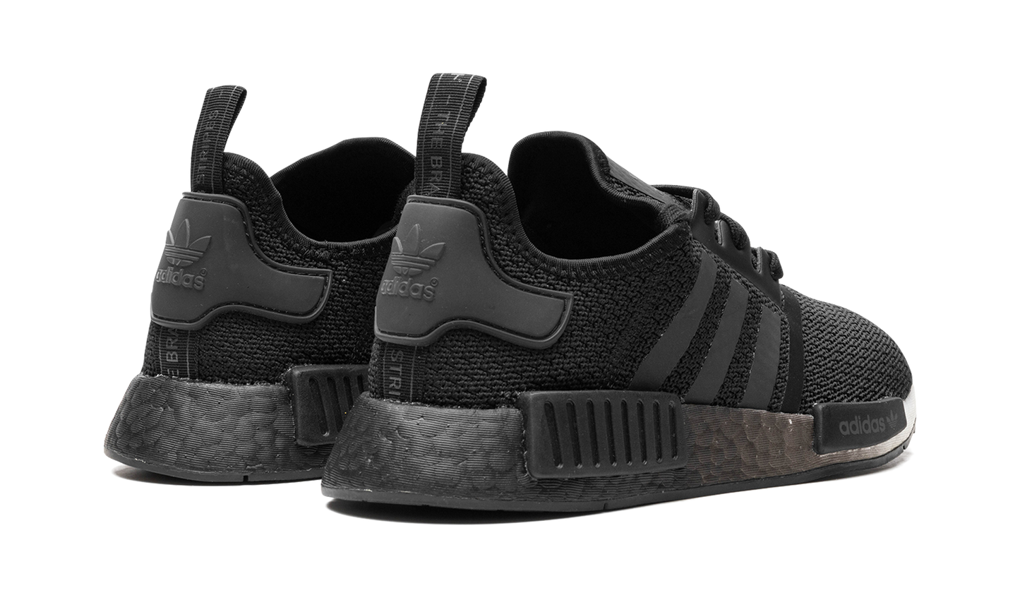 NMD_R1 WMNS