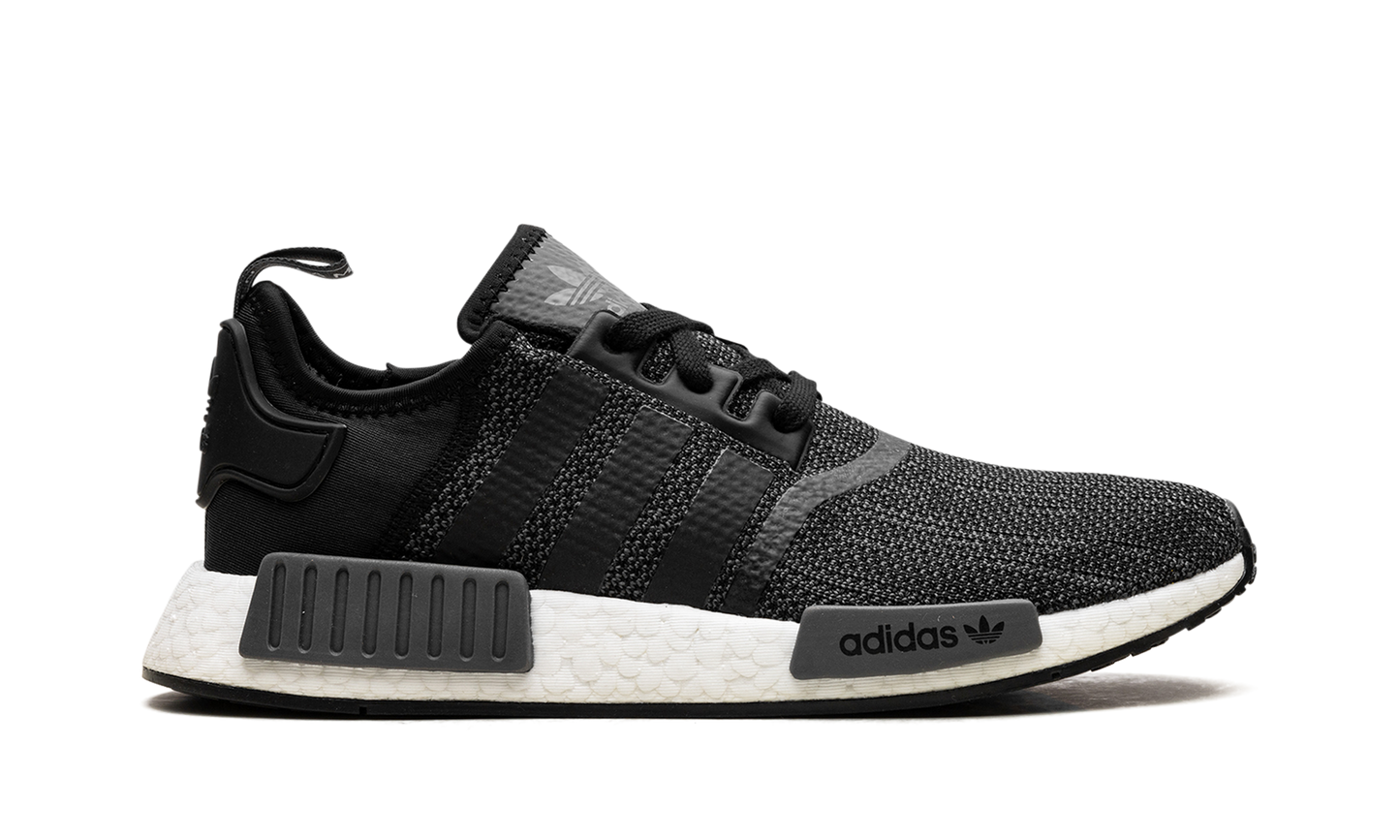 NMD_R1 "Core Black Carbon"