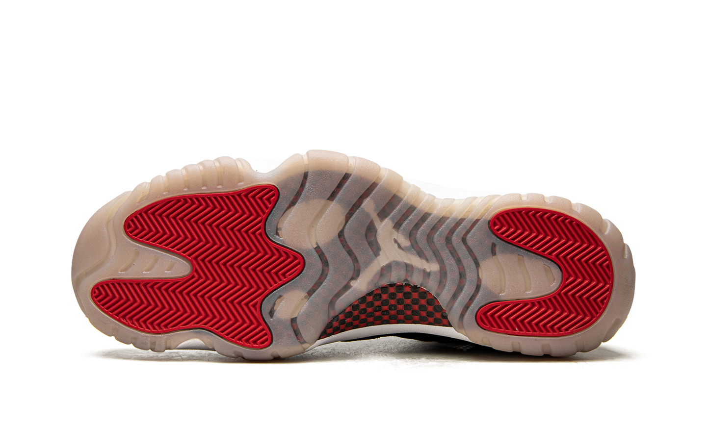 Air Jordan 11 Low IE "Bred 2021" 919712 023