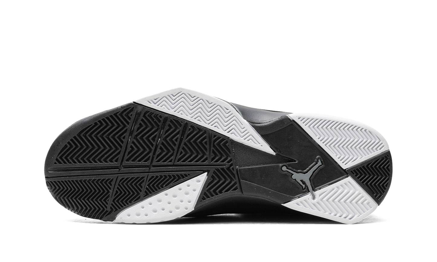 Jordan True Flight 342964 010