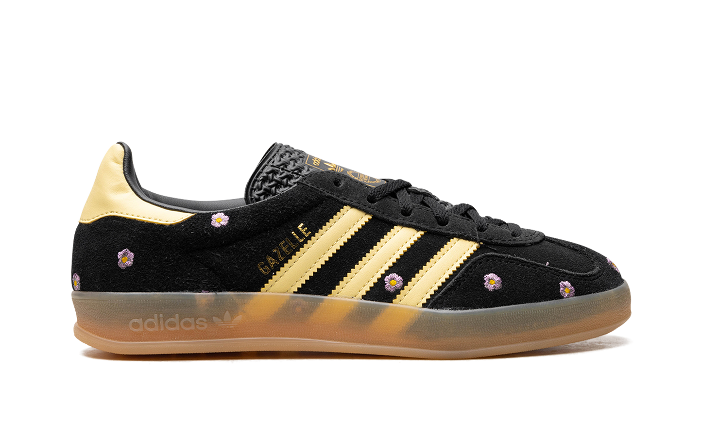 Gazelle Indoor WMNS "Core Black Almost Yellow Floral"