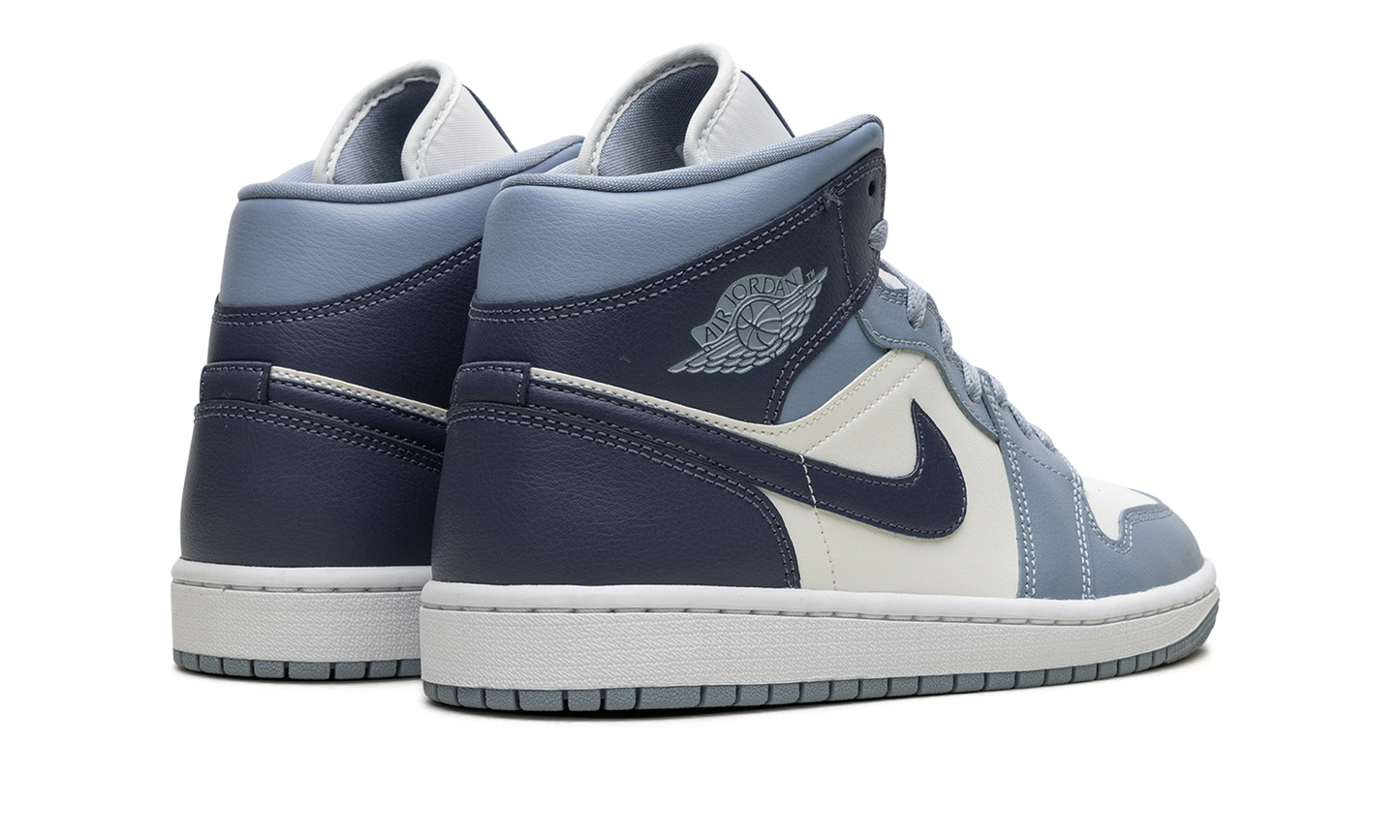 AIR JORDAN 1 MID WMNS "Two-Tone Blue" BQ6472 140