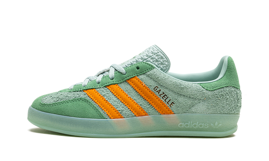 Gazelle Indoor WMNS "Hazy Green Crew Yellow"