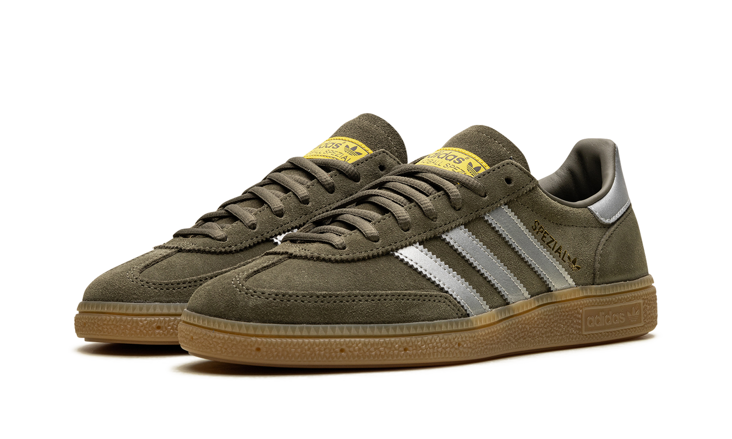 Handball Spezial "Olive Strata"