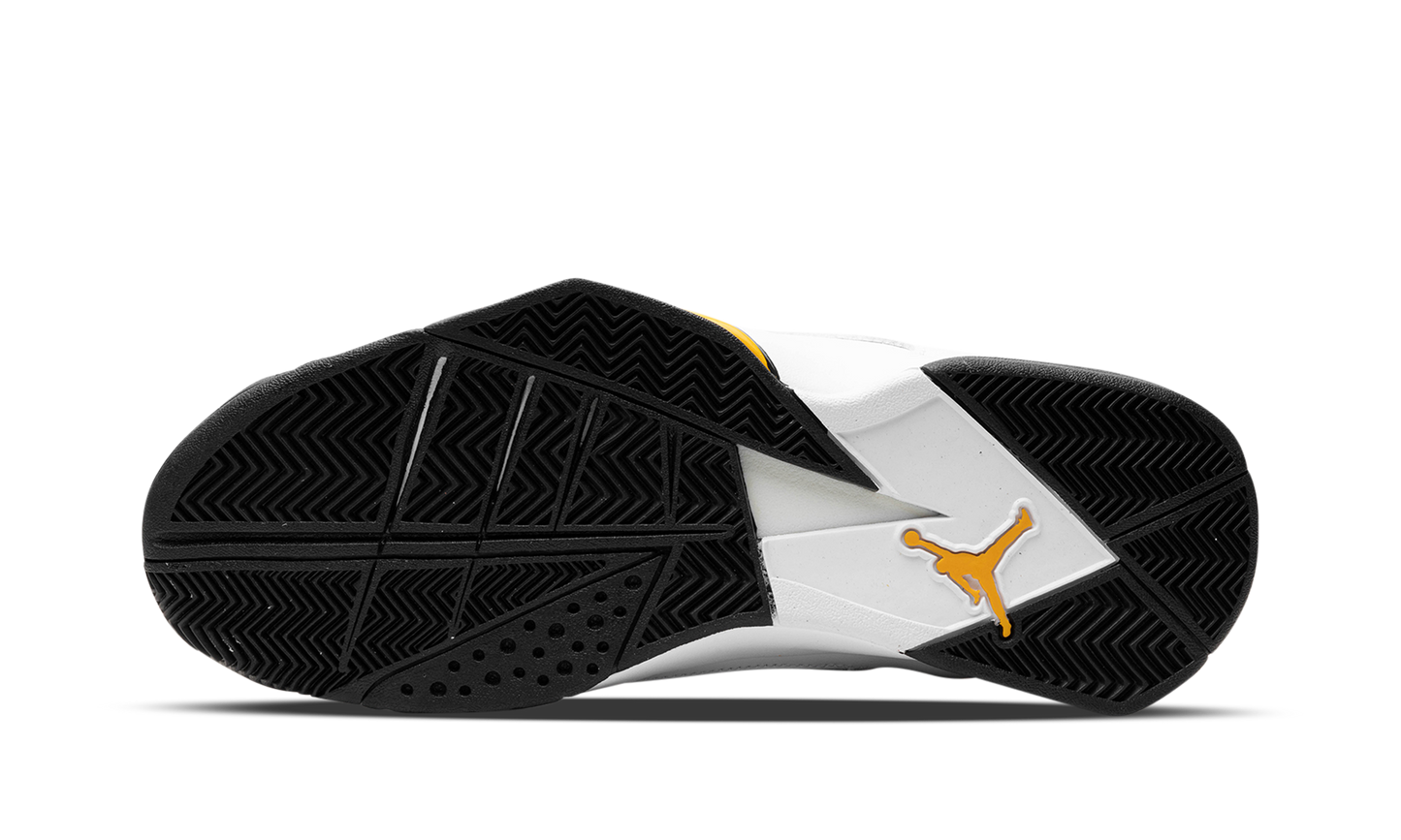 Jordan True Flight "White Yellow Ochre" 342964 107