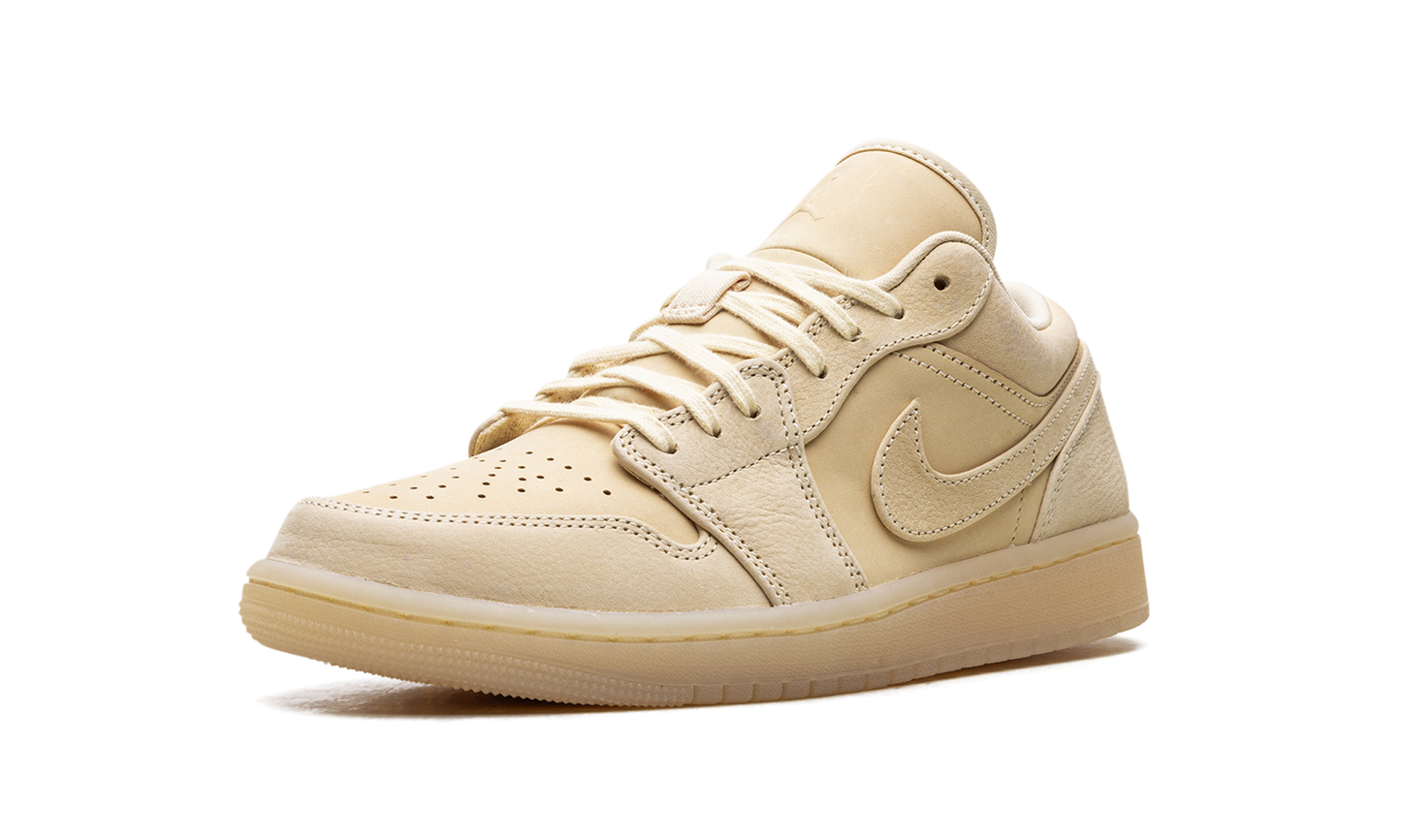 Air Jordan 1 Low SE WMNS "Sand" FZ3972 294