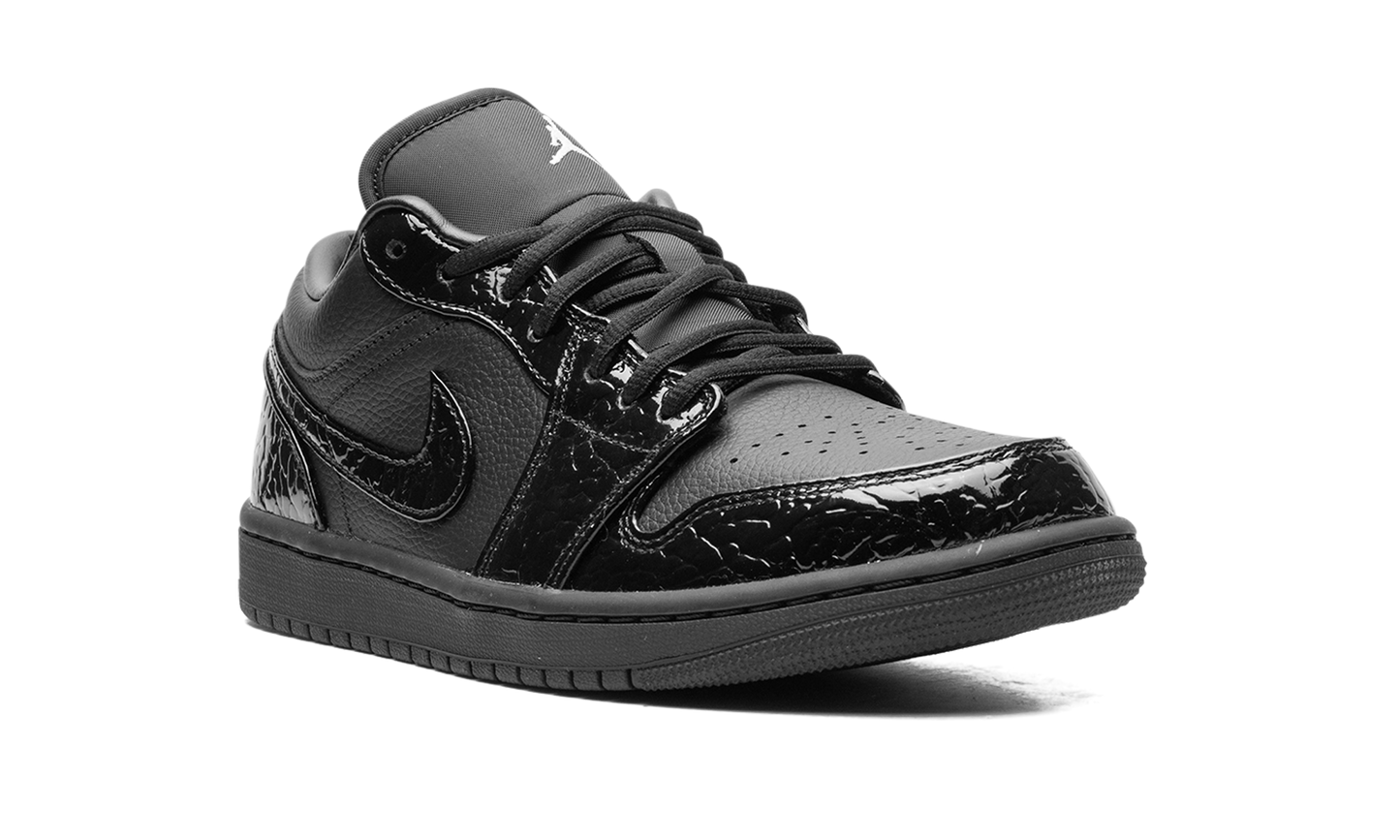 Air Jordan 1 WMNS "Black Croc" HJ7743 010