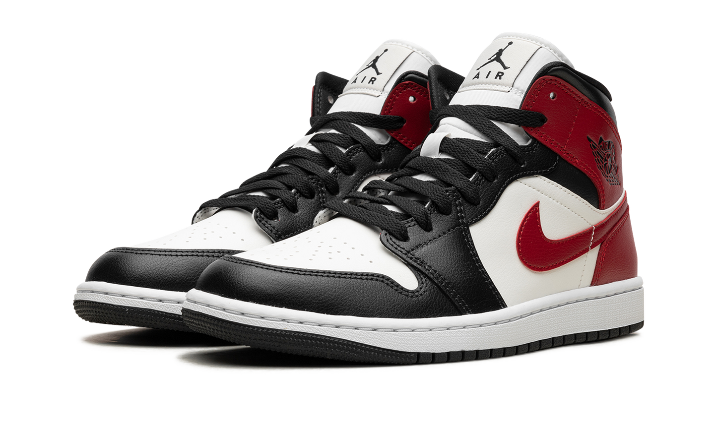 AIR JORDAN 1 MID WMNS "Black Toe" BQ6472 160