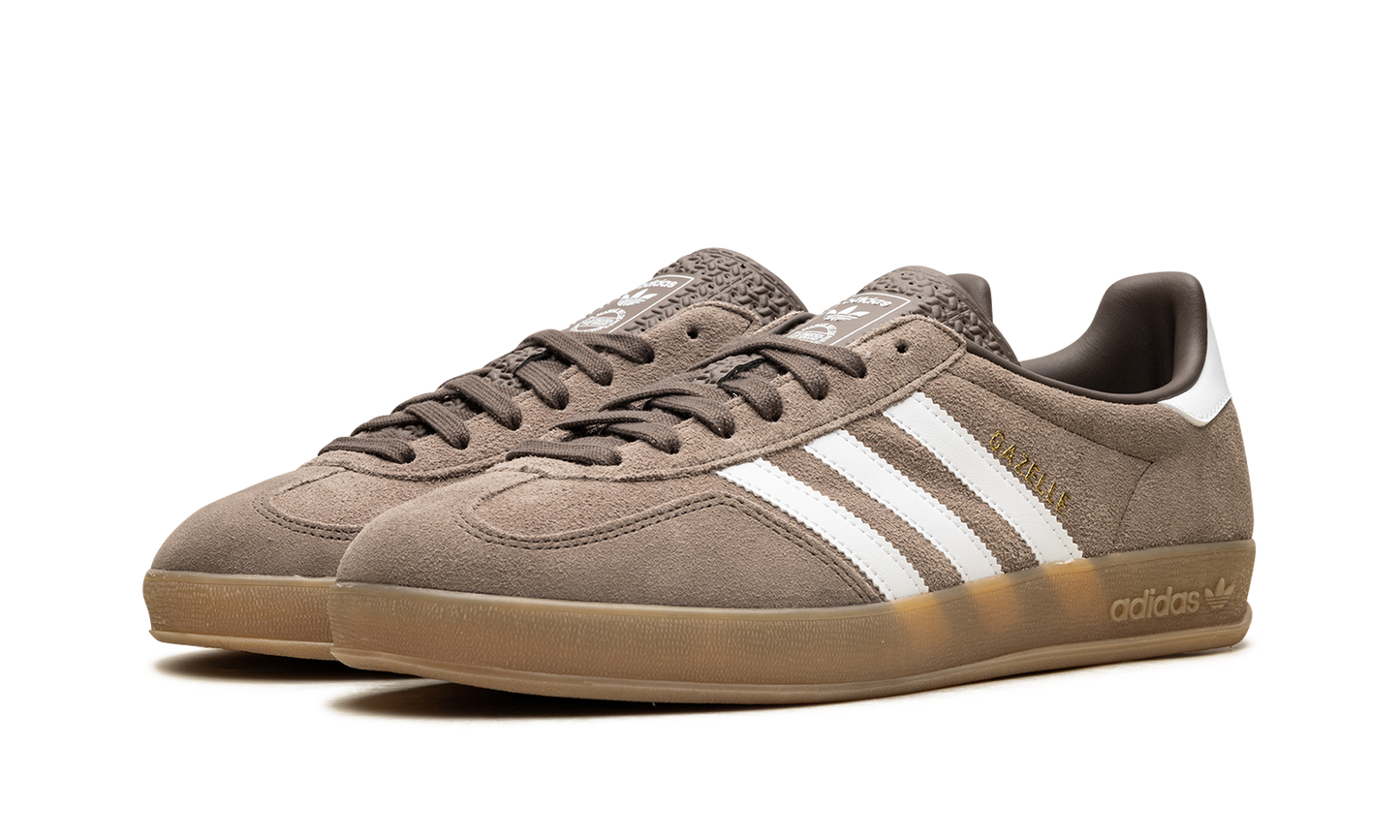 Gazelle Indoor "Earth Strata White Gold Metallic"