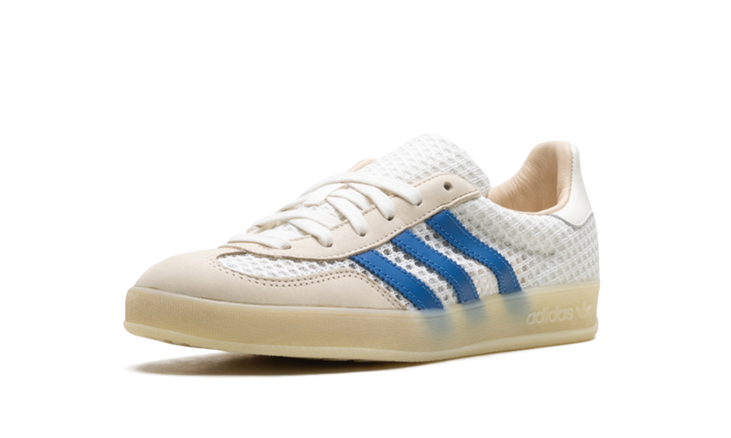 Gazelle Indoor "Off White Focus Blue"