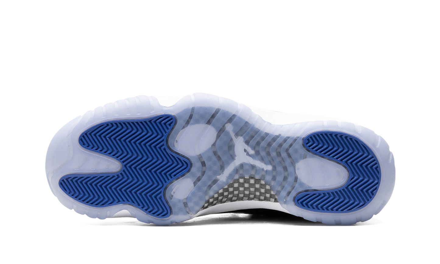 Air Jordan 11 Low "Space Jam" FV5104 004