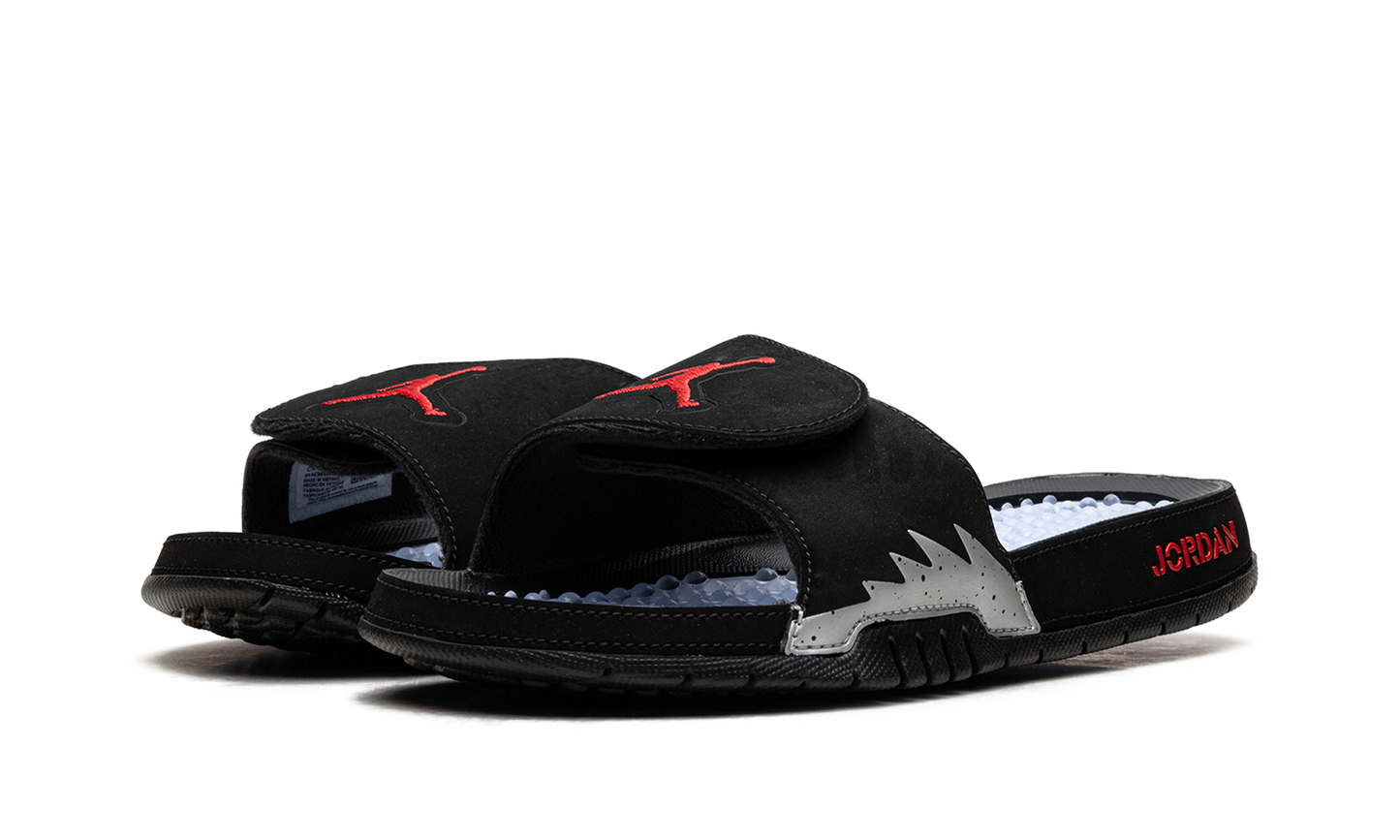 Jordan Hydro 5 Slide "Metallic" 555501 061