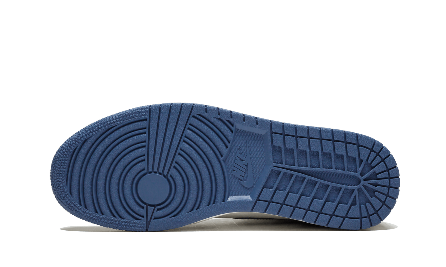 Air Jordan 1 Retro High OG "Promo Box - BLUE MOON"