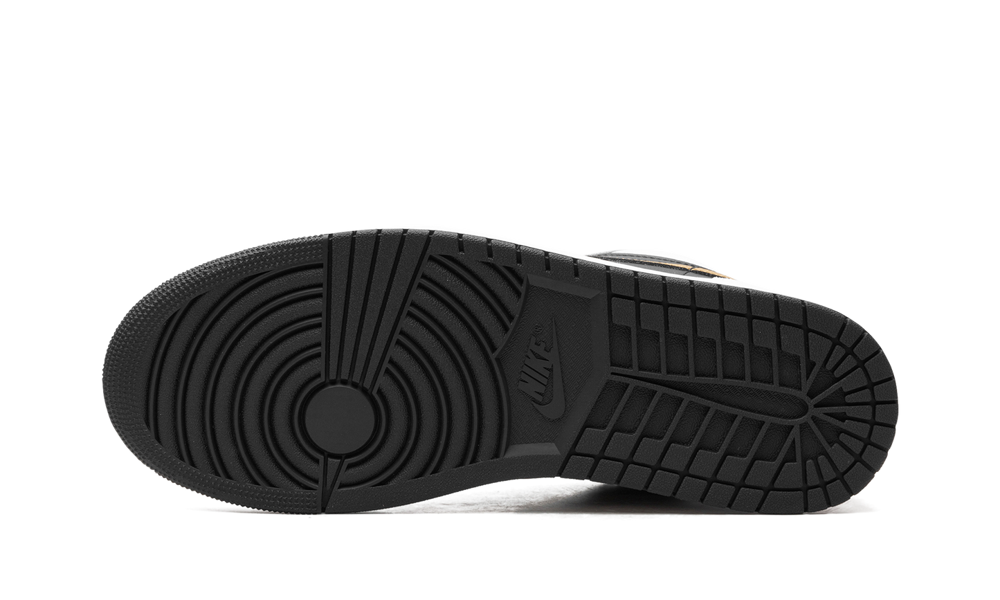 Air Jordan 1 Low "Gold Swoosh" 553558 172