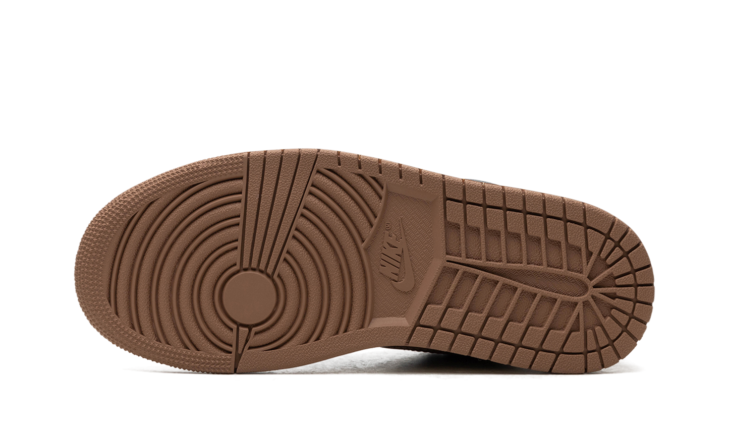 Air Jordan 1 "brown" DC0774-021