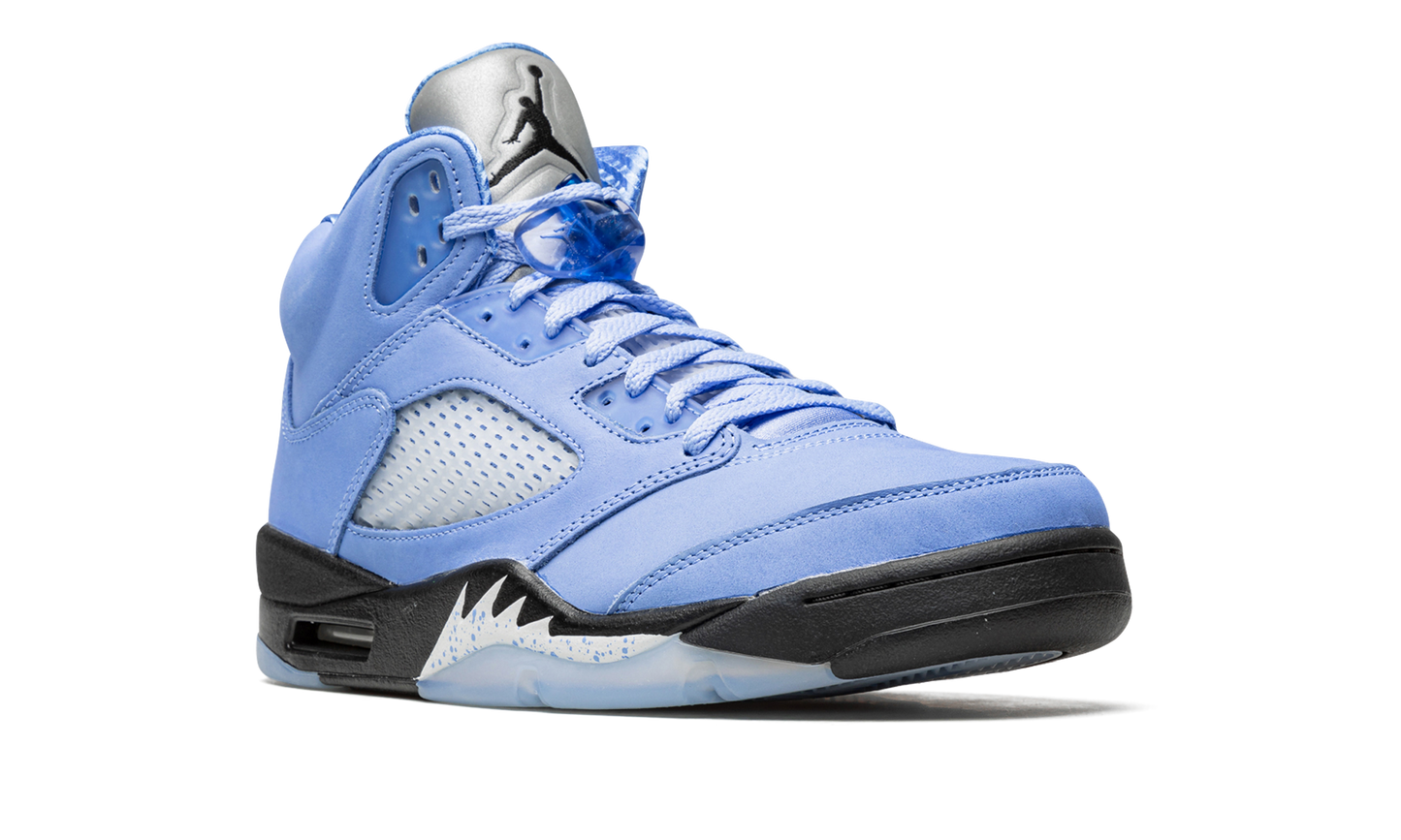 Air Jordan 5 Retro SE "UNC" DV1310 401