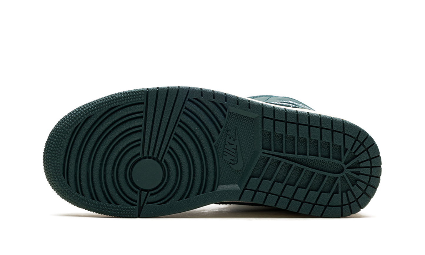 Air Jordan 1 "Oxidised Green" BQ6472 133