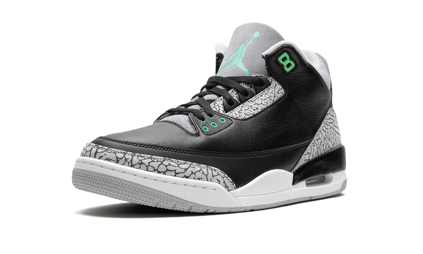 Air Jordan 3 Retro "Green Glow" CT8532 031