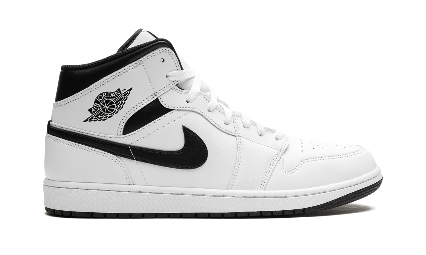 Air Jordan 1 Mid "Stormtrooper" DQ8426 132