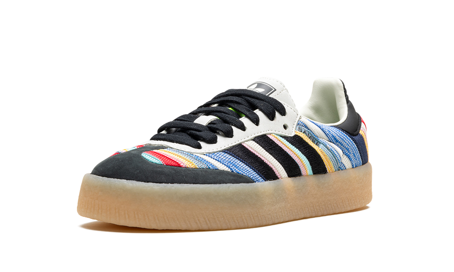 Sambae WMNS "Ivory Black"