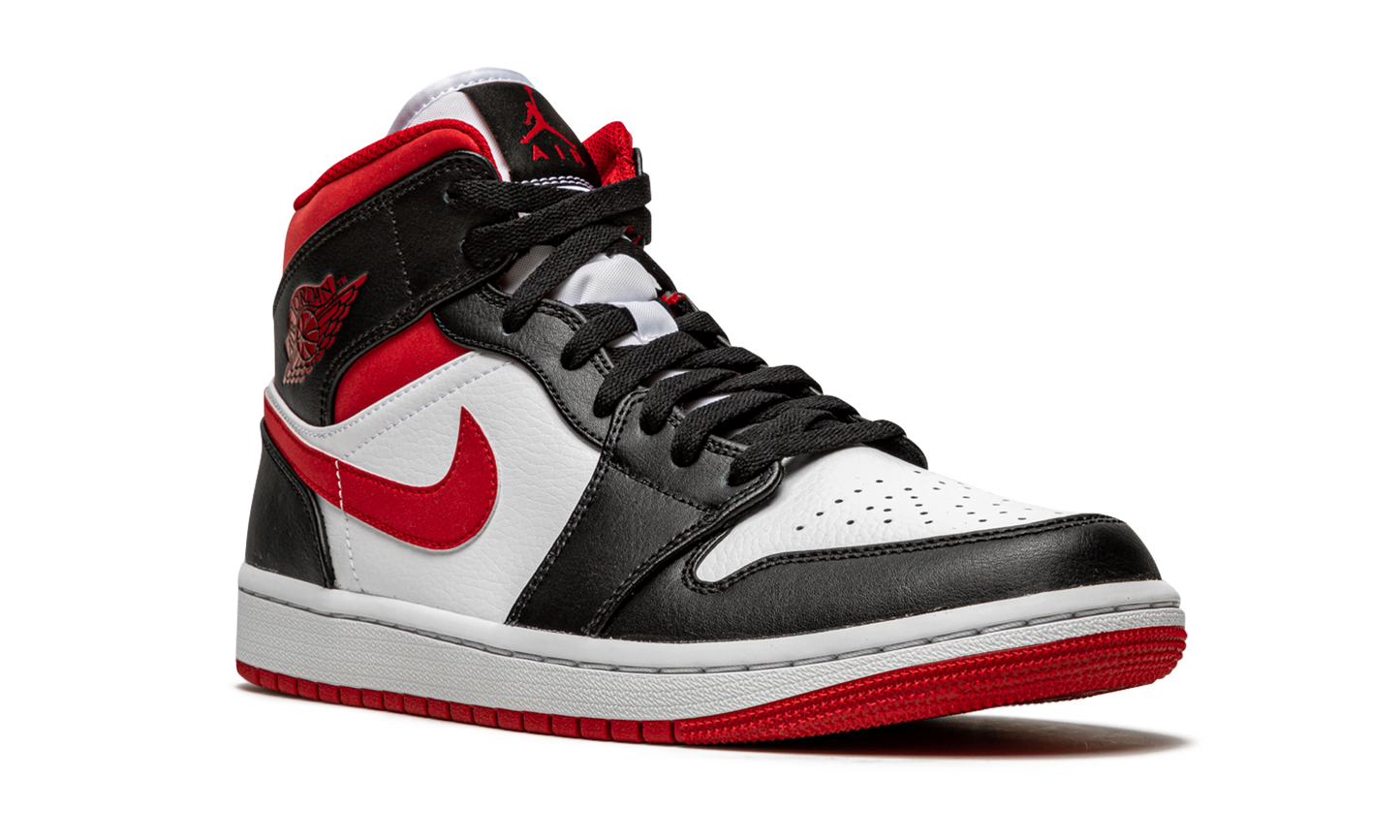 Air Jordan 1 Mid "Metallic Red" 554724 122